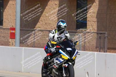 media/Aug-26-2022-Fastrack Riders (Fri) [[055e3b3c9d]]/level 2/Session 1 Start Finish/